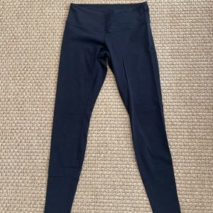 Black Wunder Under Leggings